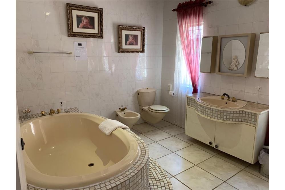 Comercial - Comercio/Tienda - Pretoria North, Gauteng - South Africa - 45 - 1031414050-124