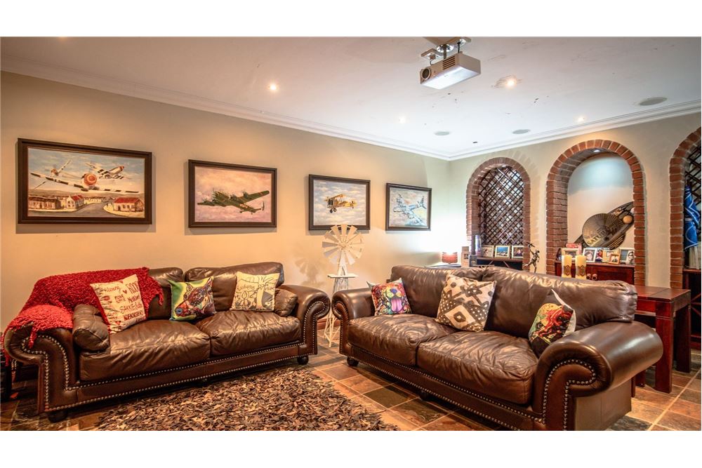 Residenziale - Casa - Magalieskruin, Gauteng - South Africa - 41 - 1031414142-43