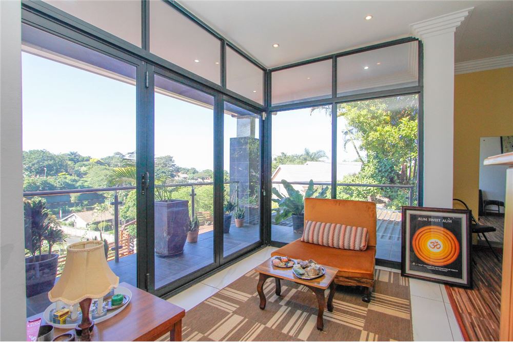 Dzīvojamais - Savrupmāja - La Lucia, KwaZulu Natal - South Africa - 31 - 1031465071-64