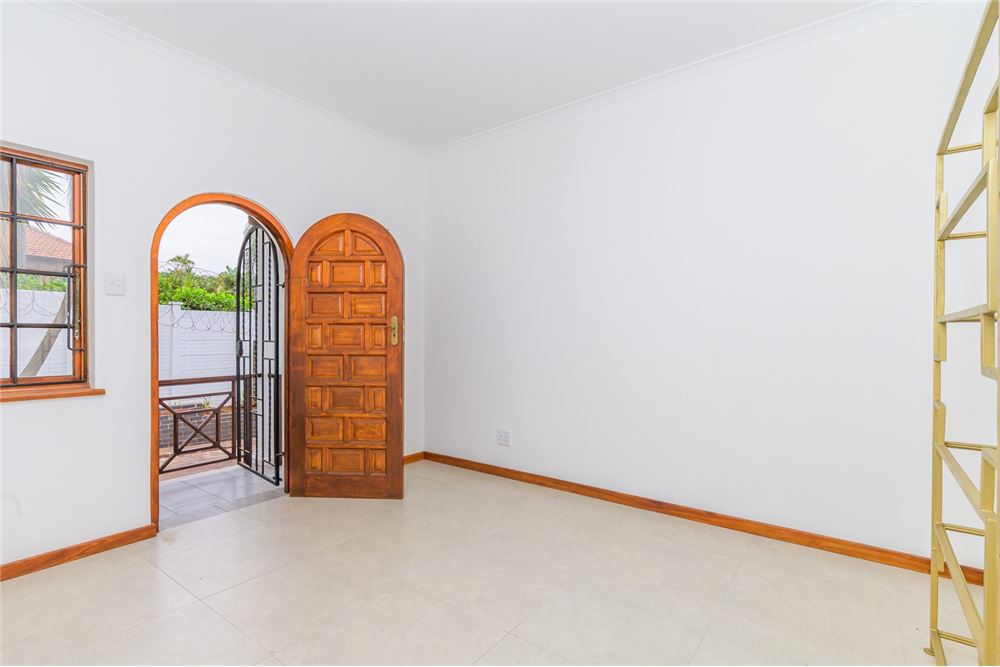 Dzīvojamais - Savrupmāja - Durban North, KwaZulu Natal - South Africa - 9 - 1031465055-122