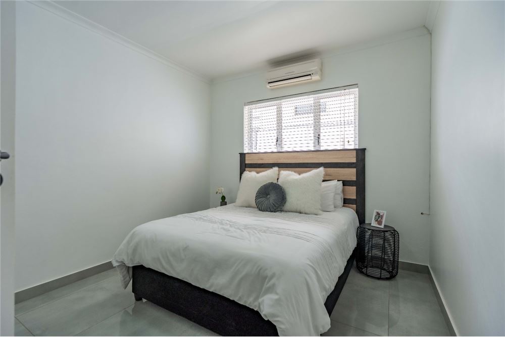 Residential - House - La Lucia, KwaZulu Natal - South Africa - 26 - 1031465073-88