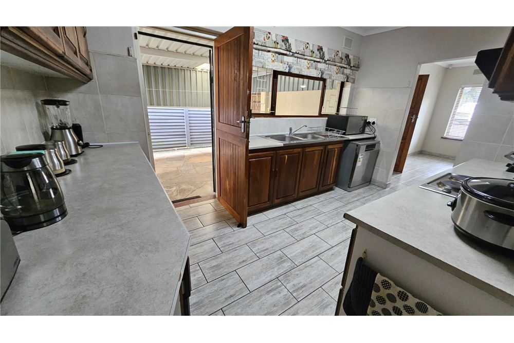 Residential - Αυτόνομη κατοικία - Hayfields, KwaZulu Natal - South Africa - 14 - 1031436004-370