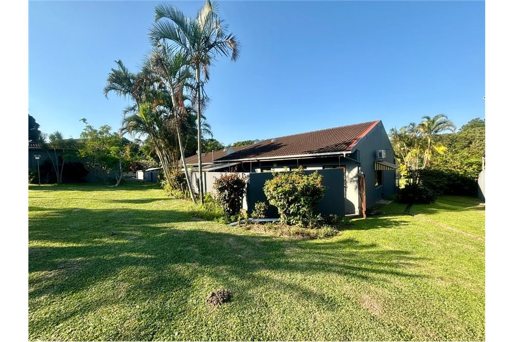 Residential Townhouse Uvongo, KwaZulu Natal South Africa