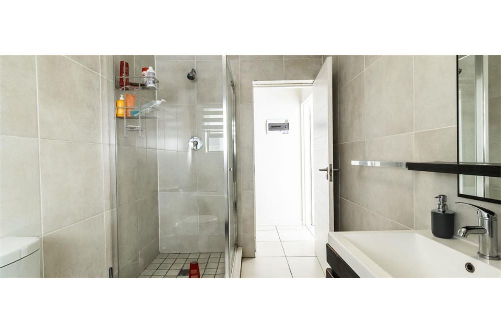 Wohnung - Haus - Oakdene, Gauteng - South Africa - 15 - 1031421068-175