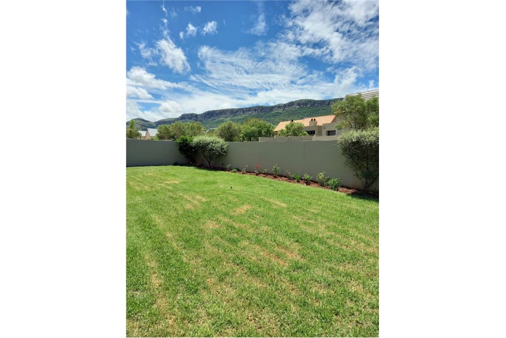 Residencial - Casa - Leloko Lifestyle and Eco Estate, North West - South Africa - 16 - 1031414112-29