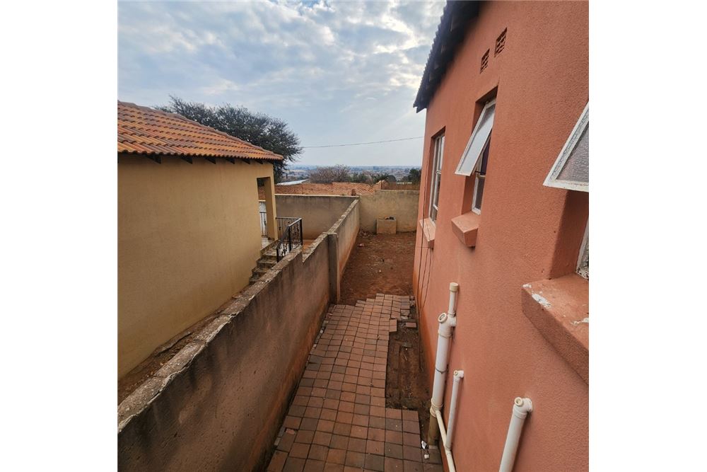 Residential - हाउस - Eldorado Park, Gauteng - South Africa - 18 - 1031421040-76