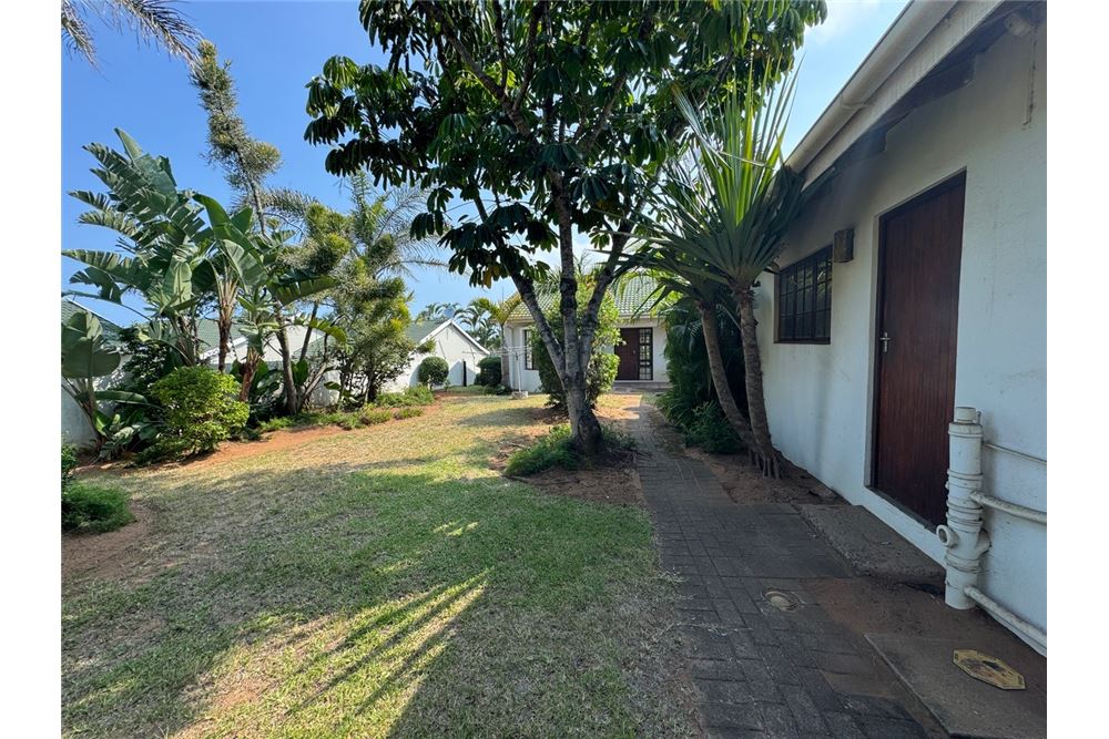 Residential - Townhouse - Umhlanga Rocks, KwaZulu Natal - South Africa - 31 - 1031465034-95