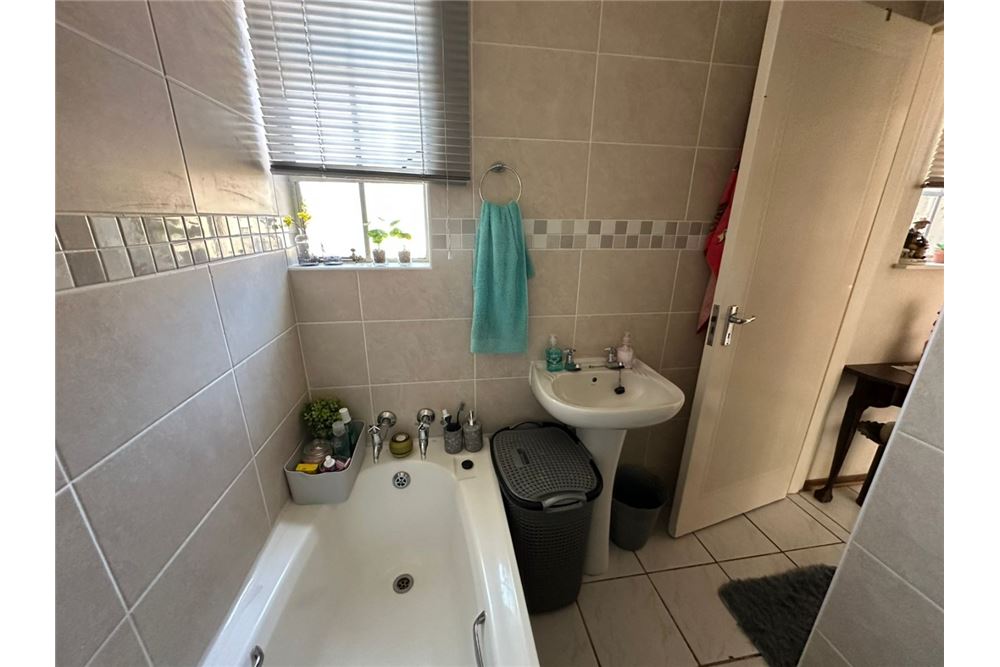 Residential - ਟਾਉਨ ਹਾਉਸ - Meyersdal, Gauteng - South Africa - 13 - 1031421086-309