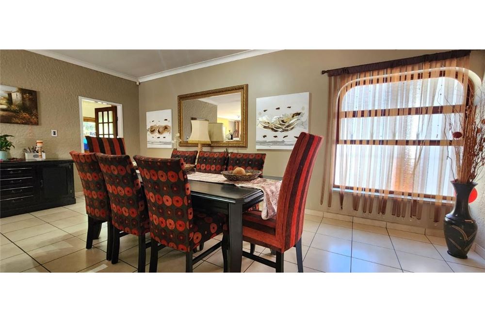 Residential - บ้านเดี่ยว - Alberante, Gauteng - South Africa - 10 - 1031421155-21