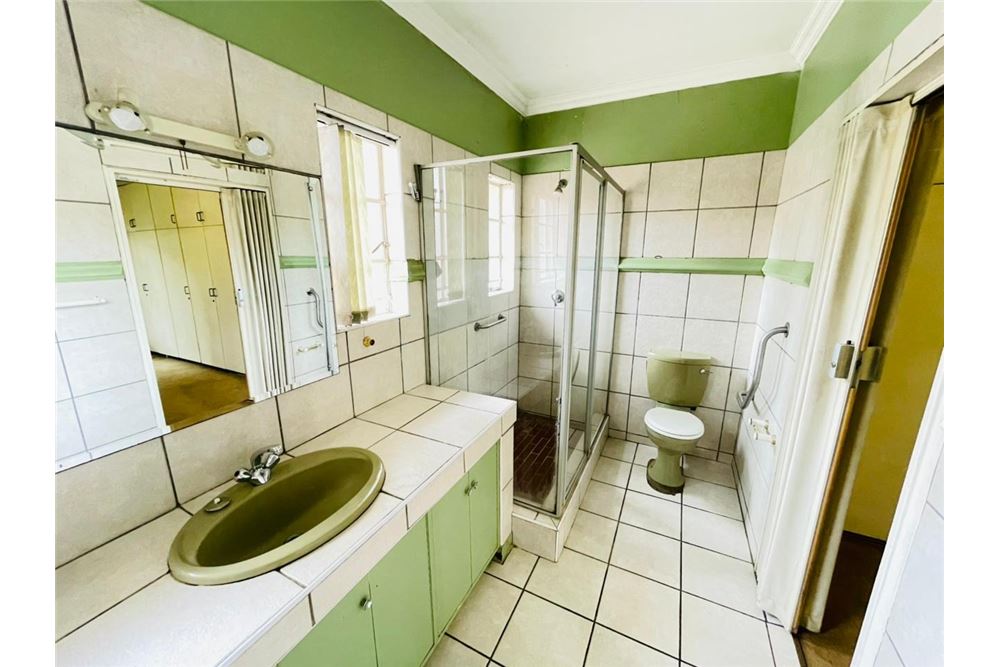 住宅 - 房子 - Lynnwood Glen, Gauteng - South Africa - 17 - 1031414137-52