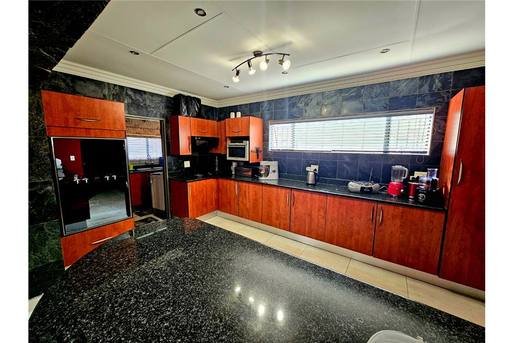 Residential - Αυτόνομη κατοικία - Rooihuiskraal, Gauteng - South Africa - 11 - 1031393046-415