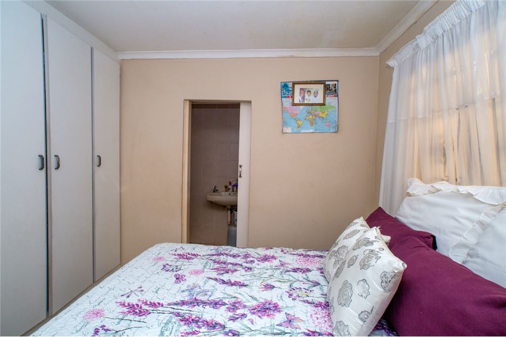 Residential - House - Southgate, KwaZulu Natal - South Africa - 16 - 1031465033-87