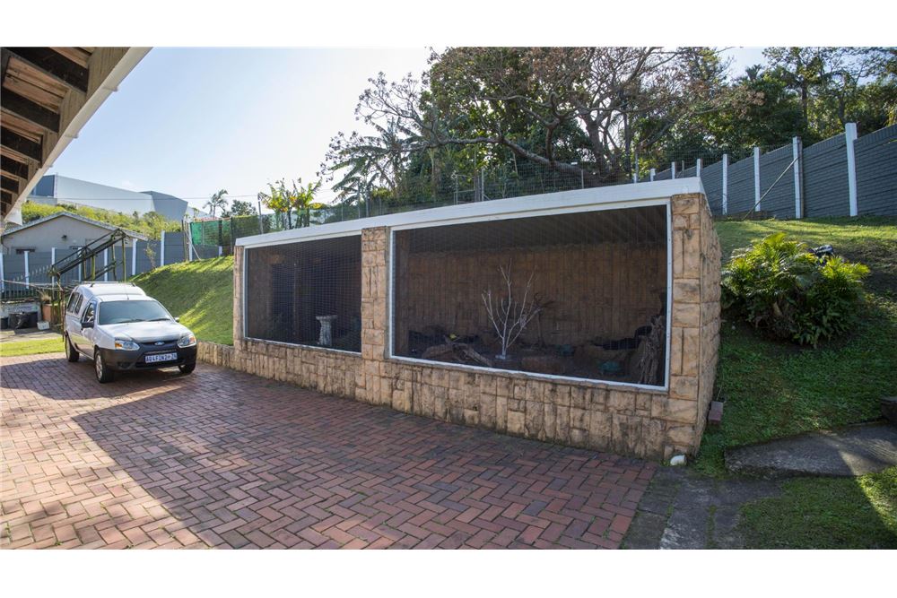 Residential - House - Glen hills, KwaZulu Natal - South Africa - 27 - 1031465050-129