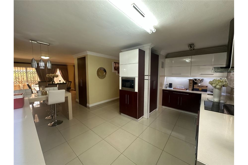 Residential - House - Somerset Park, KwaZulu Natal - South Africa - 13 - 1031465047-199