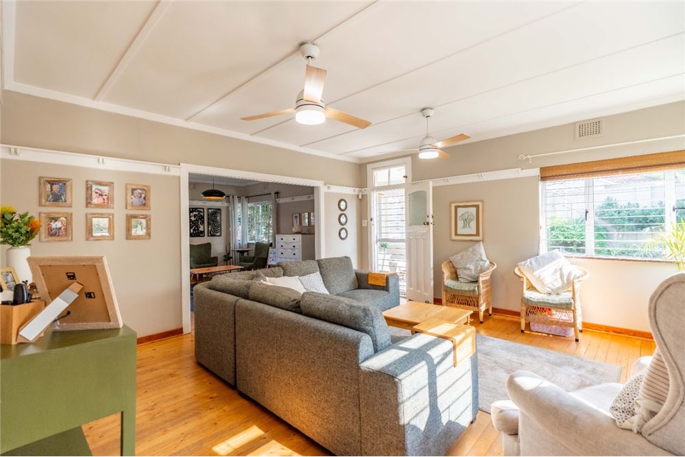 Residential - House - Durban North, KwaZulu Natal - South Africa - 16 - 1031465128-18