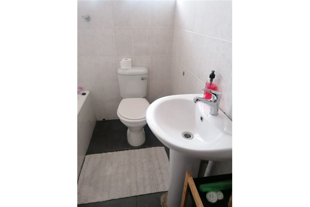 Residential - 주택 - Glenmore, KwaZulu Natal - South Africa - 21 - 1031389155-16