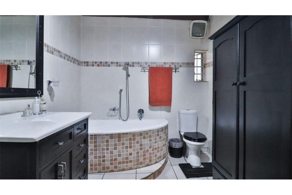 Residential - Αυτόνομη κατοικία - Wembley, KwaZulu Natal - South Africa - 38 - 1031436020-153
