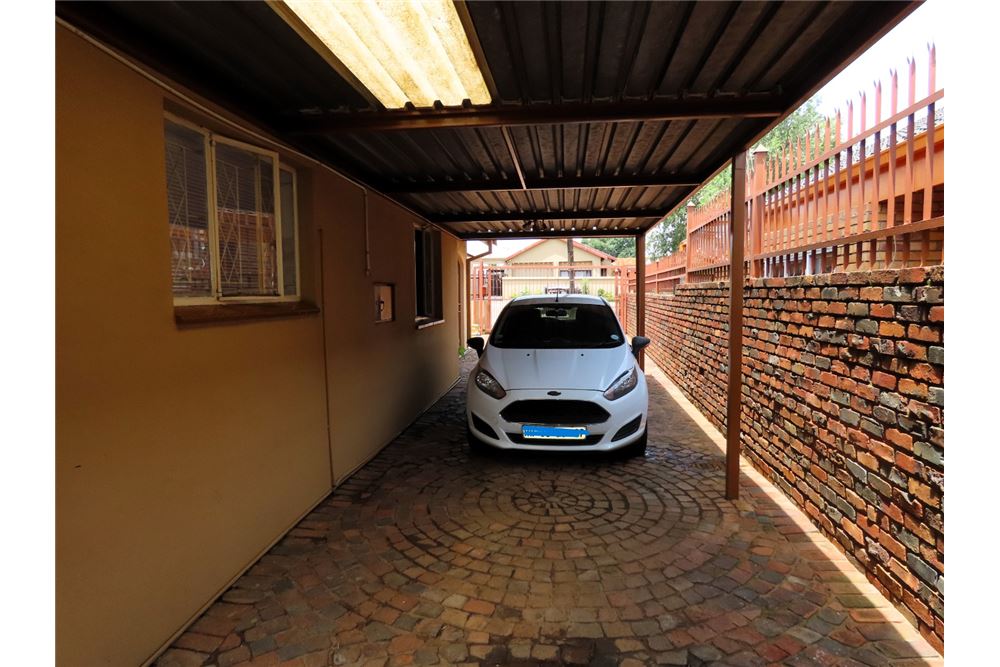 Residencial - Casa - Eersterust, Gauteng - South Africa - 32 - 1031414016-162