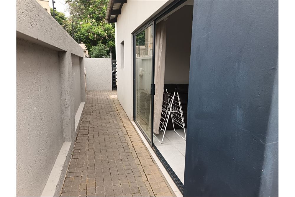 Wohnung - Haus - Magalieskruin, Gauteng - South Africa - 7 - 1031414142-13