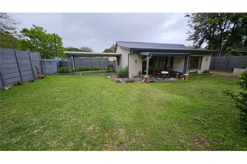 Residential - Αυτόνομη κατοικία - Hayfields, KwaZulu Natal - South Africa - 27 - 1031436004-370