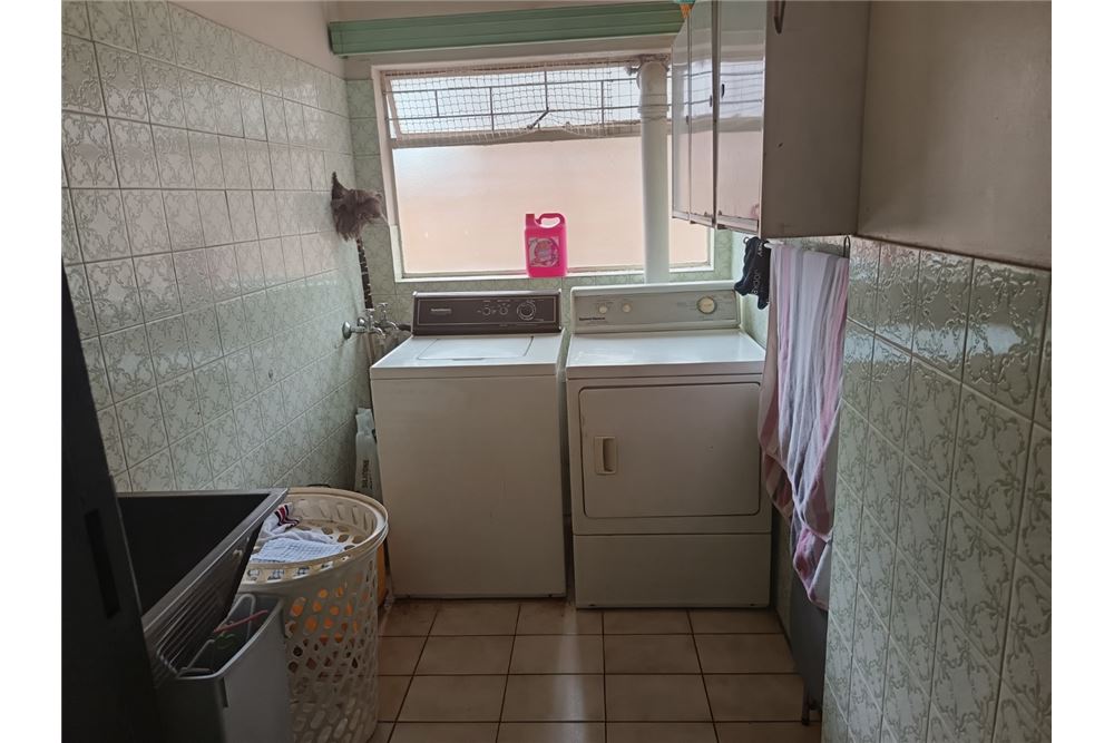 Residenziale - Casa - Magalieskruin, Gauteng - South Africa - 16 - 1031414142-64