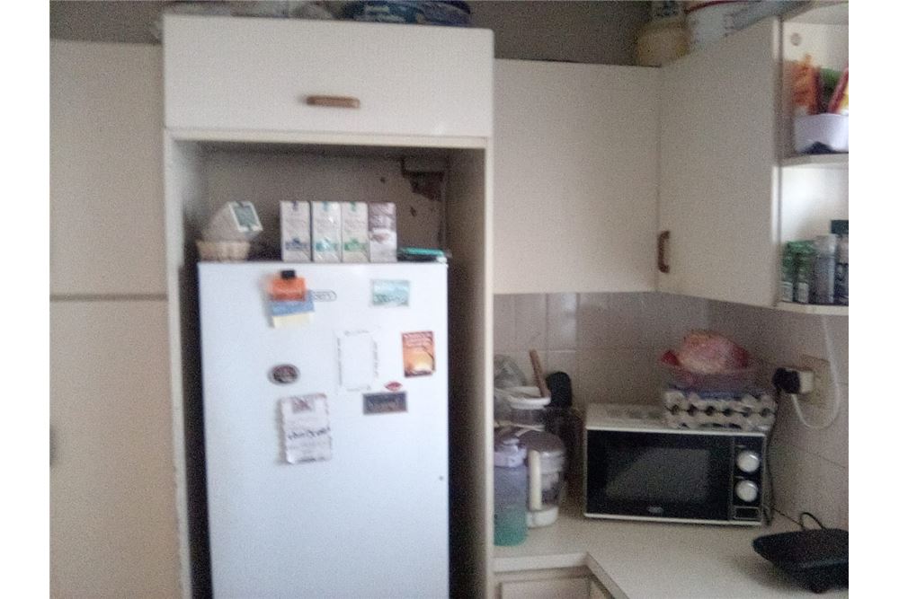 Residential - บ้านเดี่ยว - Charlesville, Western Cape - South Africa - 13 - 1031485044-39