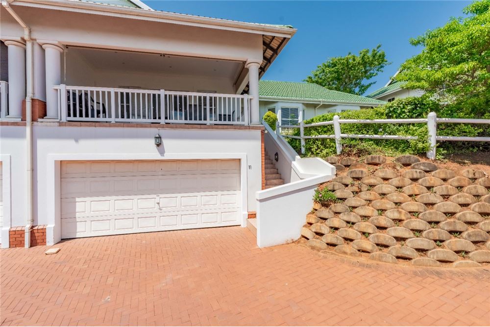 Residential - Townhouse - Mount Edgecombe Country Estate, KwaZulu Natal - South Africa - 26 - 1031465022-889