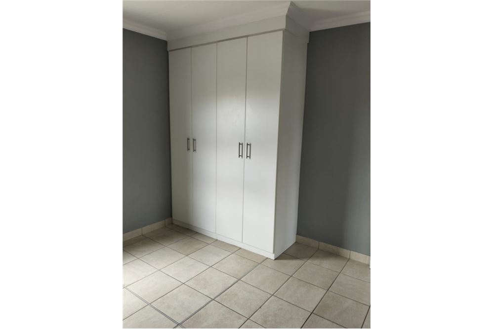 Residencial - Piso - Montana, Gauteng - South Africa - 11 - 1031414050-123