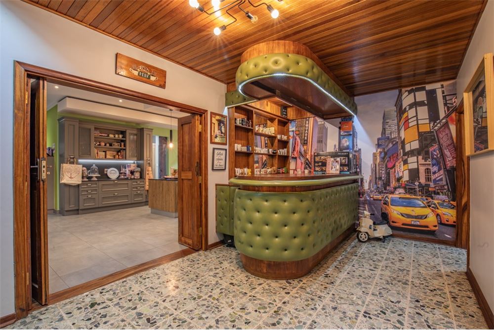 Residential - House - Waterkloof, Gauteng - South Africa - 12 - 1031414150-79