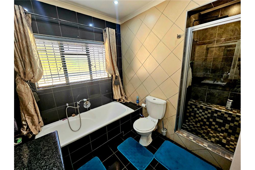 Residential - Αυτόνομη κατοικία - Rooihuiskraal, Gauteng - South Africa - 31 - 1031393046-415