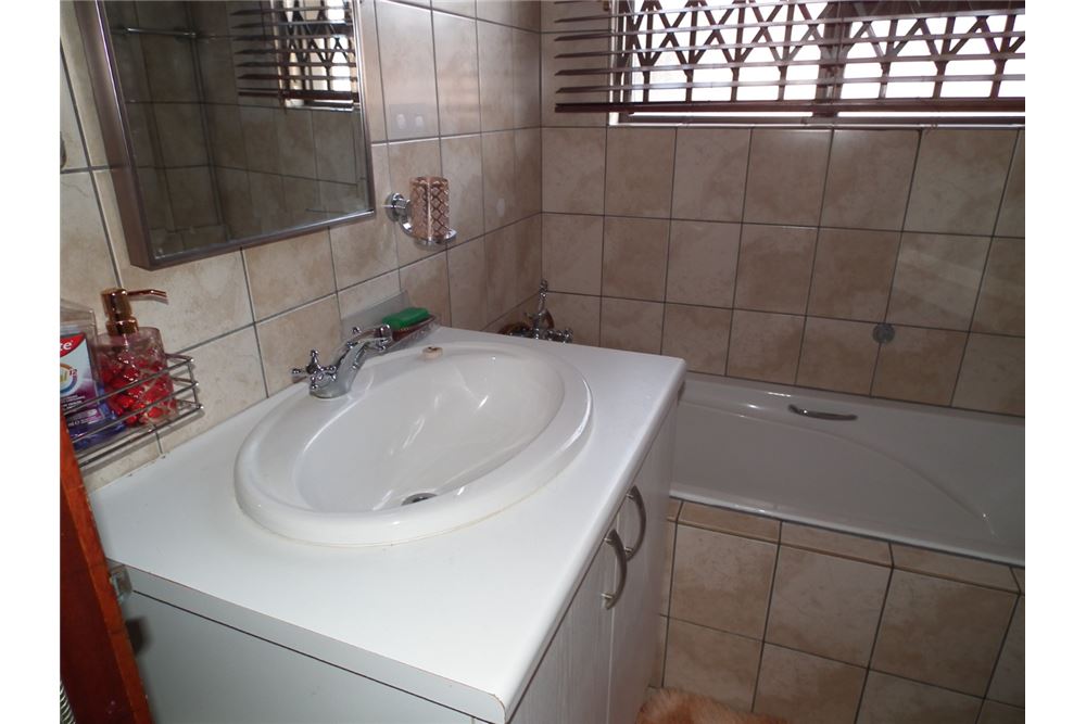 住宅 - 联排别墅 - Amorosa, Gauteng - South Africa - 17 - 1031444025-209