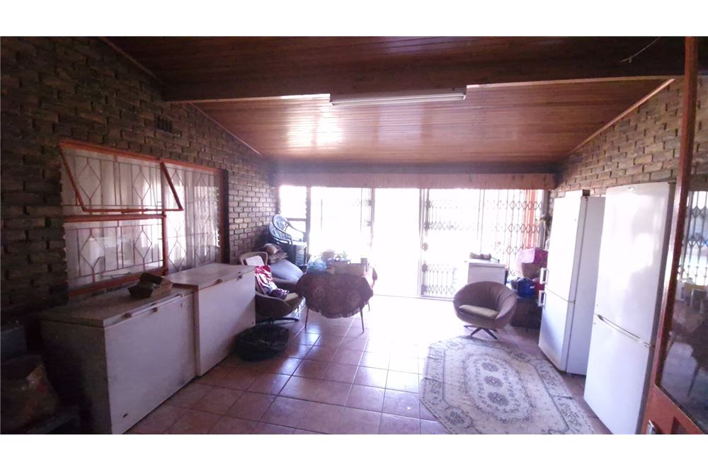 Residential - Omakotitalo - Kibler Park, Gauteng - South Africa - 8 - 1031005001-58
