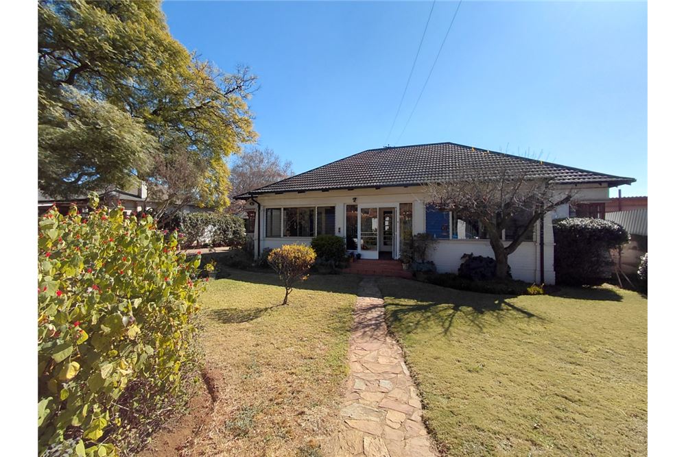 באזור מגורים - בית פרטי - Delville, Gauteng - South Africa - 4 - 1031422074-66