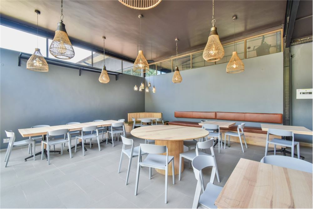 Comercial - Hostal - Kameeldrift East, Gauteng - South Africa - 15 - 1031414001-141