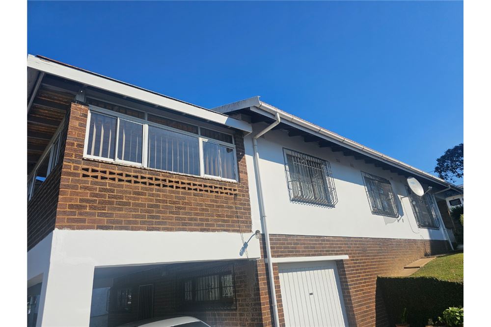 Residential - ਅਲੱਗ ਥਲੱਗ ਬਣਿਆ ਹੋਇਆ ਘਰ - Greenwood Park, KwaZulu Natal - South Africa - 18 - 1031465025-211