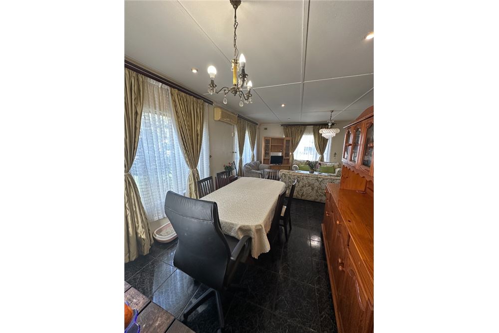 Residential - House - Glen Anil, KwaZulu Natal - South Africa - 7 - 1031465056-202