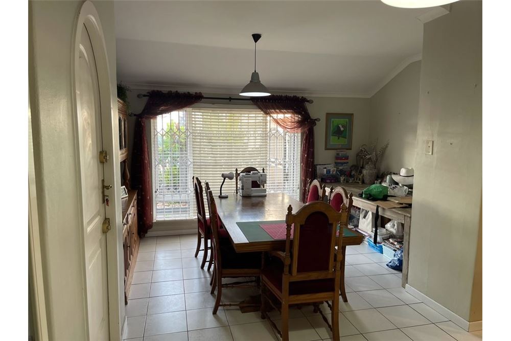 Residential - House - Umhlanga Rocks, KwaZulu Natal - South Africa - 10 - 1031465137-1