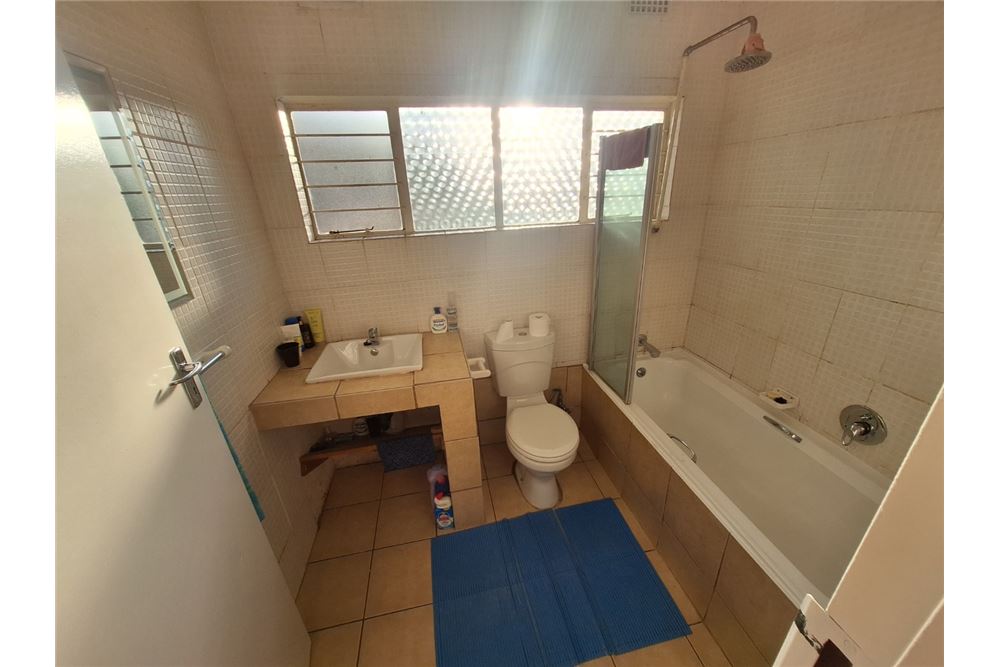 Residential - Αυτόνομη κατοικία - Kibler Park, Gauteng - South Africa - 38 - 1031421159-37