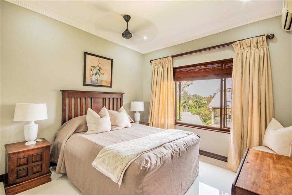 Residential - House - Cowies Hill, KwaZulu Natal - South Africa - 29 - 1031465101-121