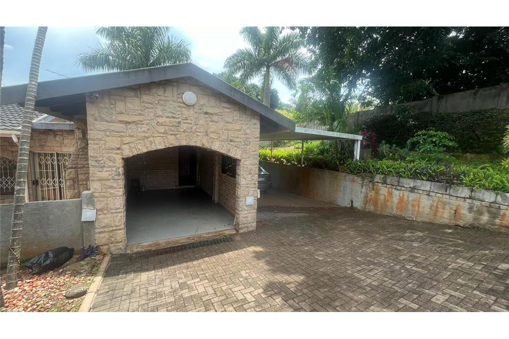 Residential - House - Glen hills, KwaZulu Natal - South Africa - 25 - 1031465129-26