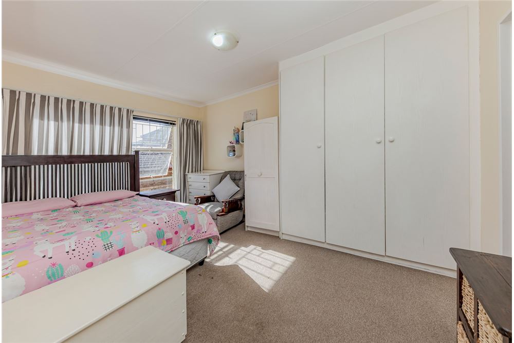 Residential - Omakotitalo - Wilgeheuwel, Gauteng - South Africa - 16 - 1031444179-44