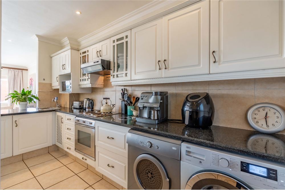 Residential - Townhouse - Mount Edgecombe Country Estate, KwaZulu Natal - South Africa - 13 - 1031465128-15