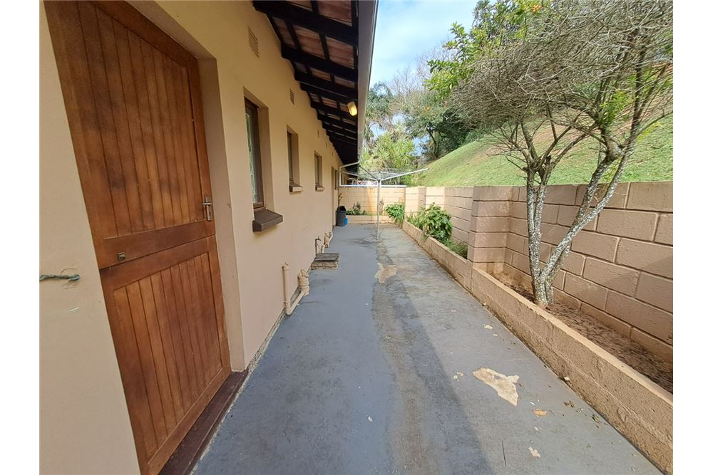 Residential - تاون هاوس - Uvongo, KwaZulu Natal - South Africa - 21 - 1031394006-289