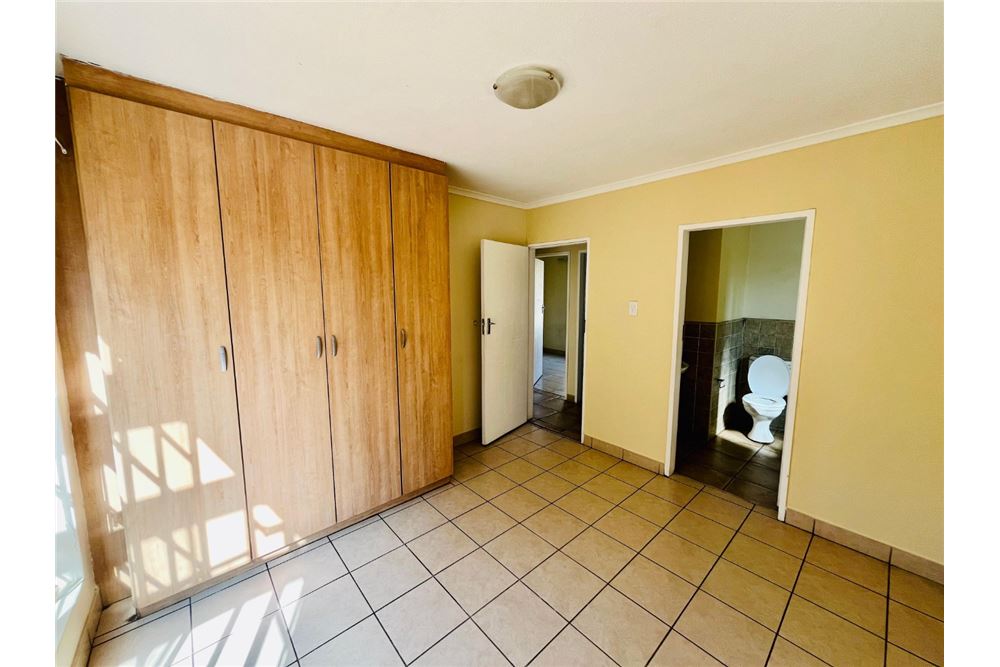 Residential - Leilighet - Castleview, Gauteng - South Africa - 9 - 1031421044-129