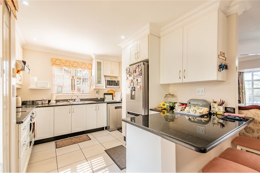 Residential - Townhouse - Sherwood, KwaZulu Natal - South Africa - 6 - 1031465101-151