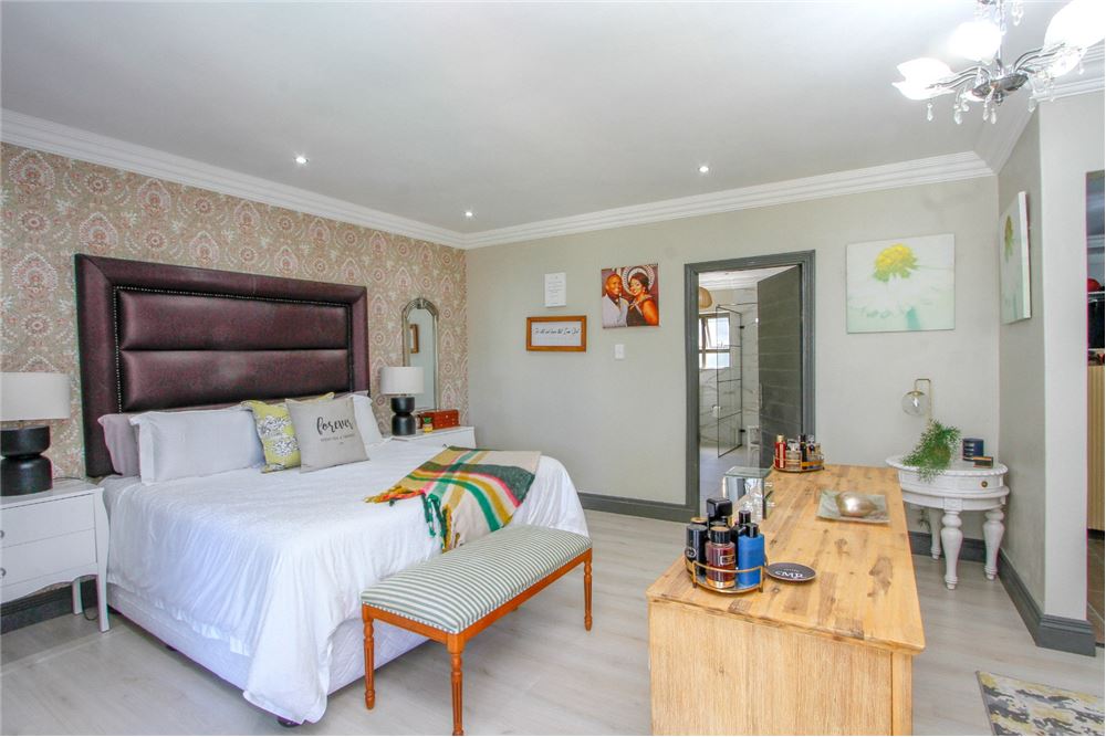 Residential - House - La Lucia, KwaZulu Natal - South Africa - 71 - 1031465115-30