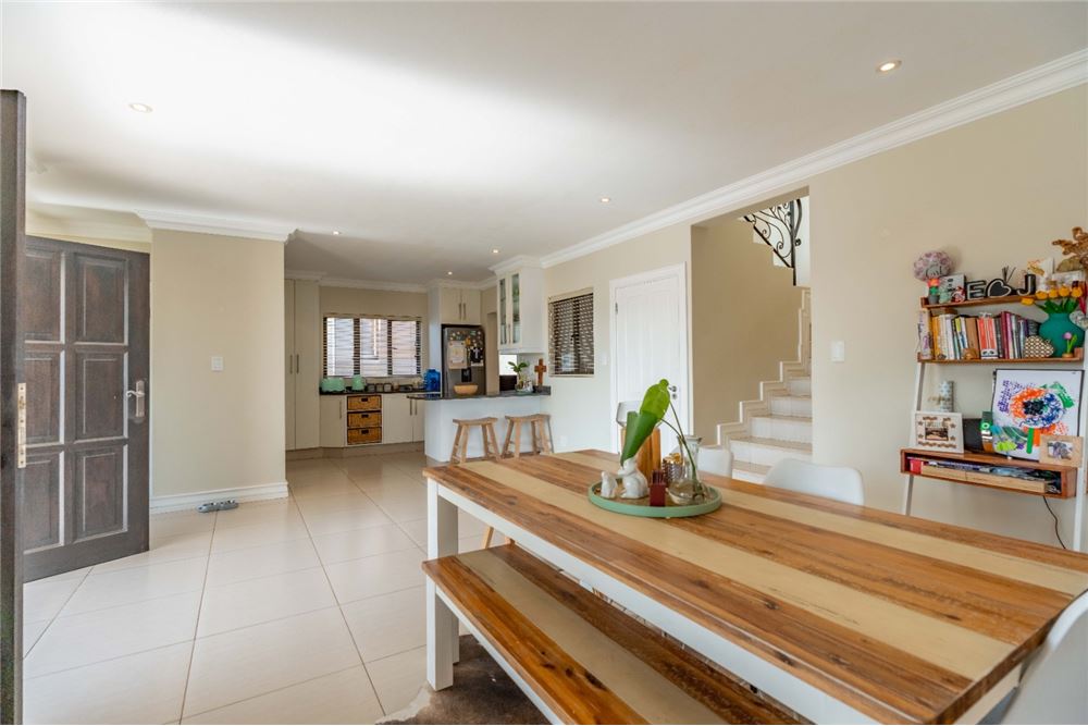 Residential - House - Umhlali Golf Estate, KwaZulu Natal - South Africa - 15 - 1031465081-81