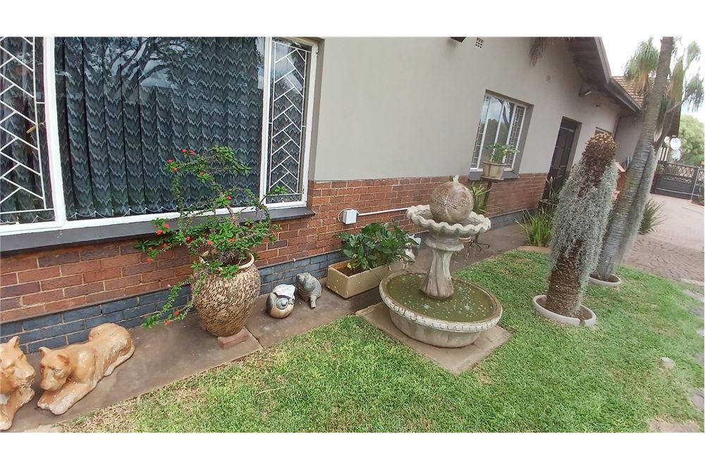 Résidentiel - Maison - Pretoria Gardens, Gauteng - South Africa - 59 - 1031414116-114