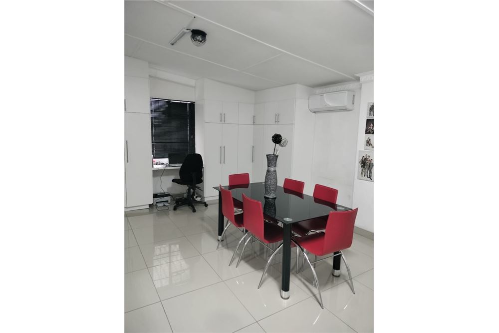 באזור מגורים - בית פרטי - Bombay Heights, KwaZulu Natal - South Africa - 11 - 1031436123-59