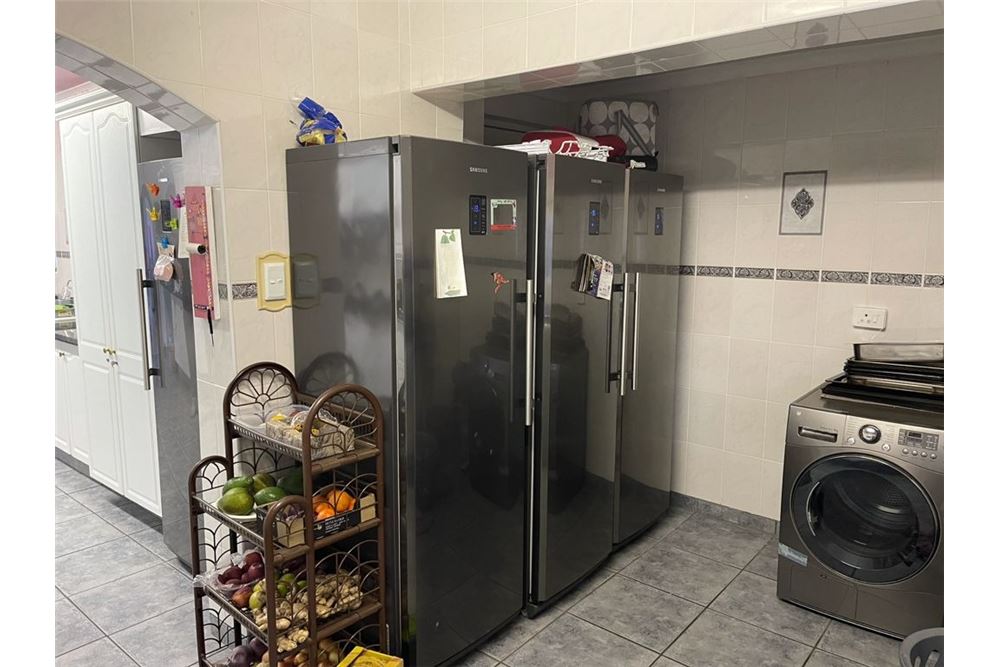 Residential - House - Umhlanga Rocks, KwaZulu Natal - South Africa - 14 - 1031465137-1